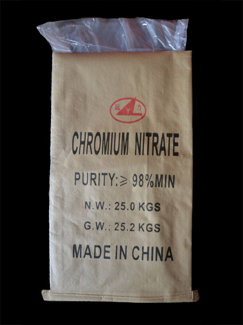 硝酸铬，产品内塑外牛皮纸袋英文包装